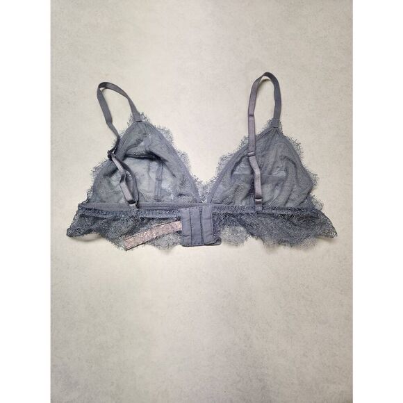 Victoria's Secret size L Blue Lace Triangle Bralette Bra - Picture 2 of 3